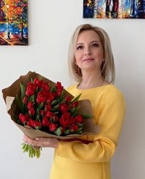Поздравляем с днём рождения Матюкину Александру Михайловну, директора МОУ 